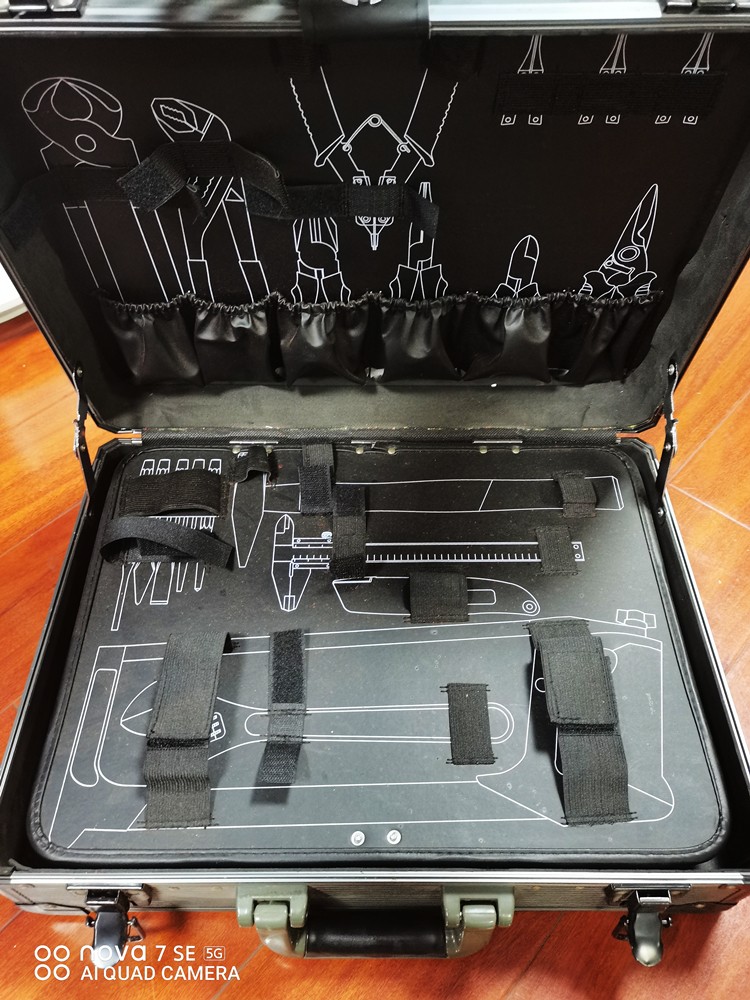 Aluminum Protective Tool Case with Pockets